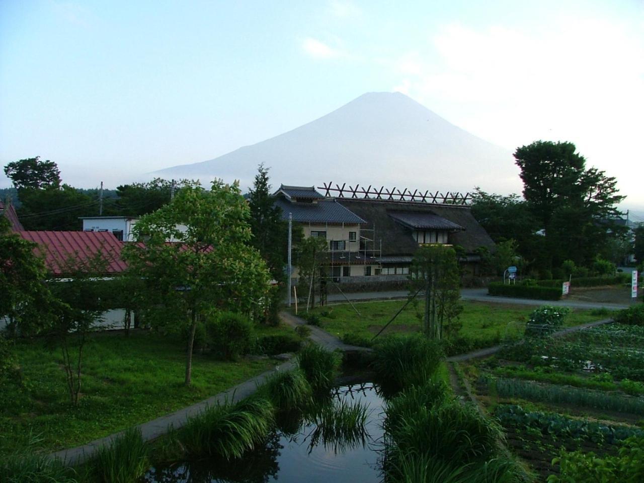 Lake Oshino Exterior foto