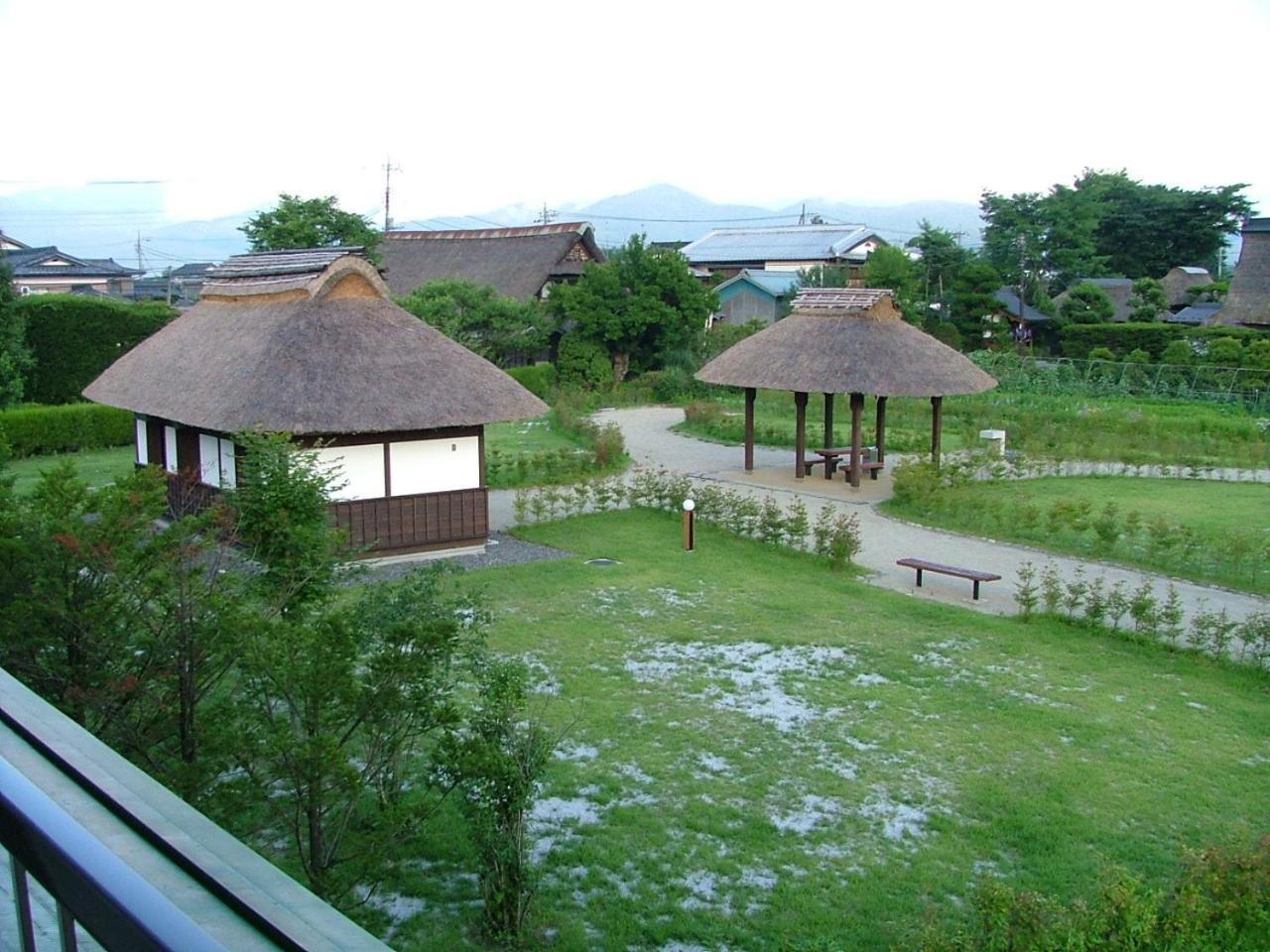 Lake Oshino Exterior foto