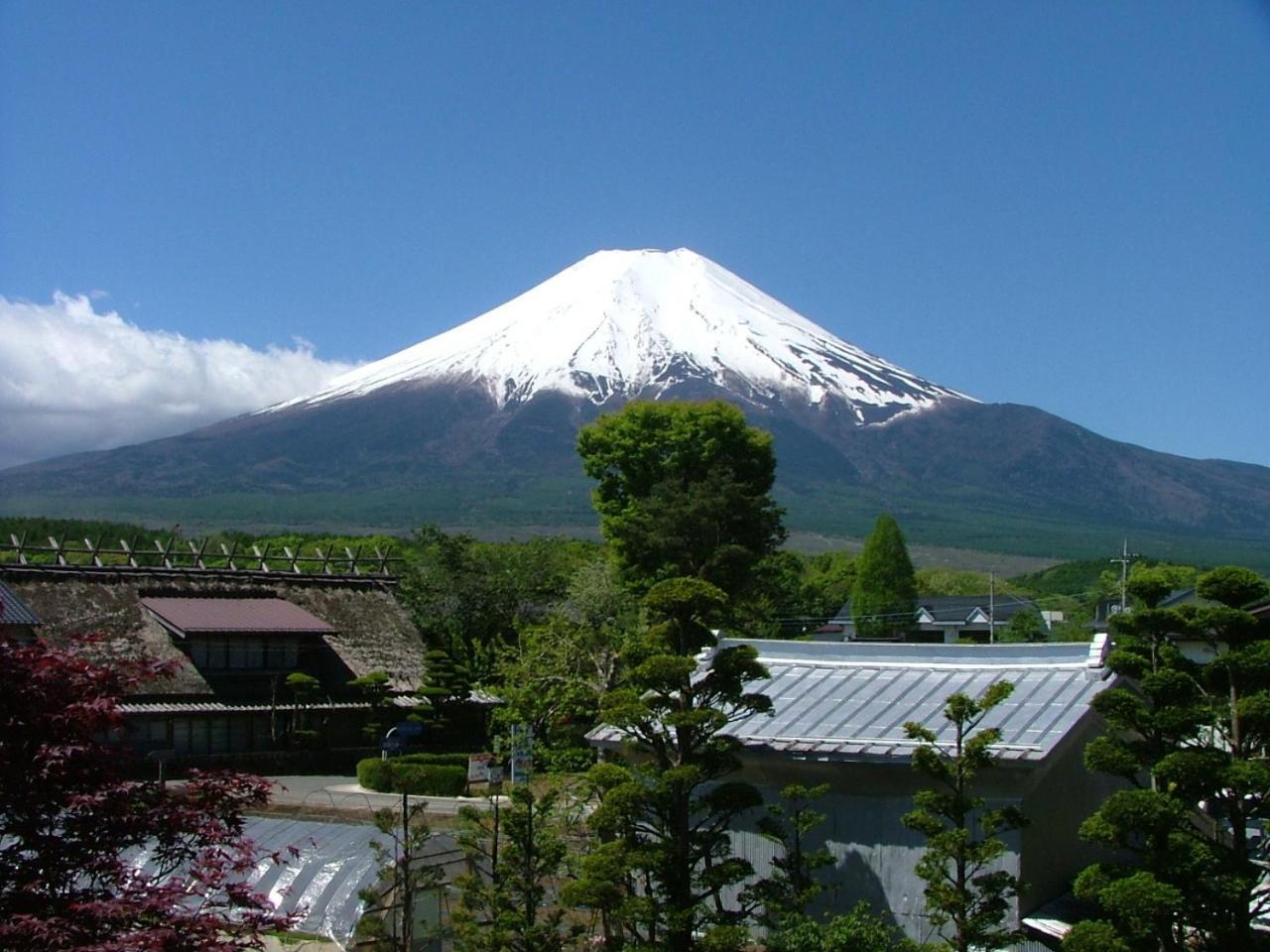 Lake Oshino Exterior foto
